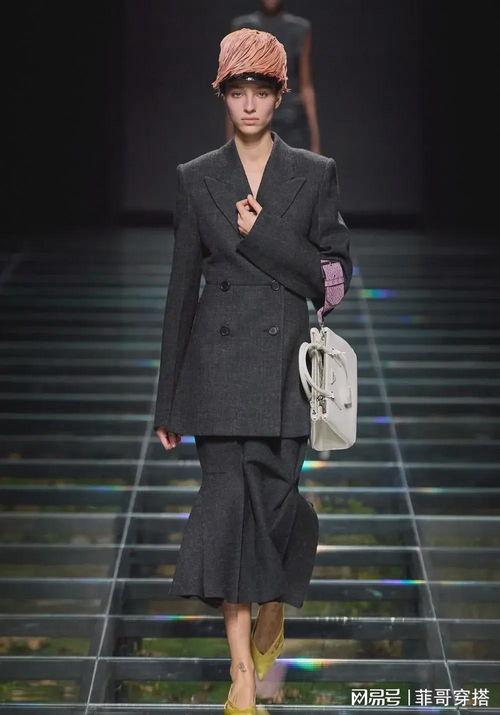 prada最新爆料,揭秘2024春夏系列设计灵感与独家细节